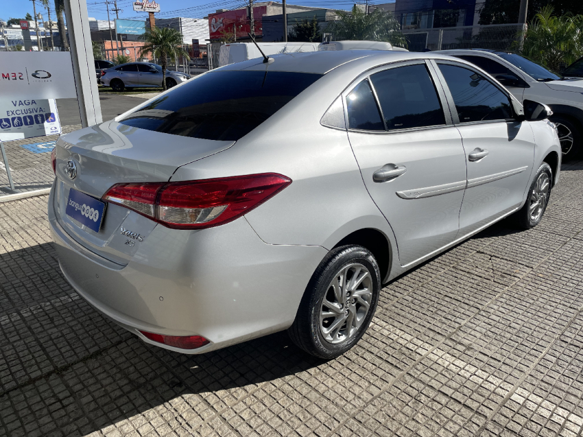 toyota yaris 1.5 16v flex sedan xs multidrive 4p automatico 2024