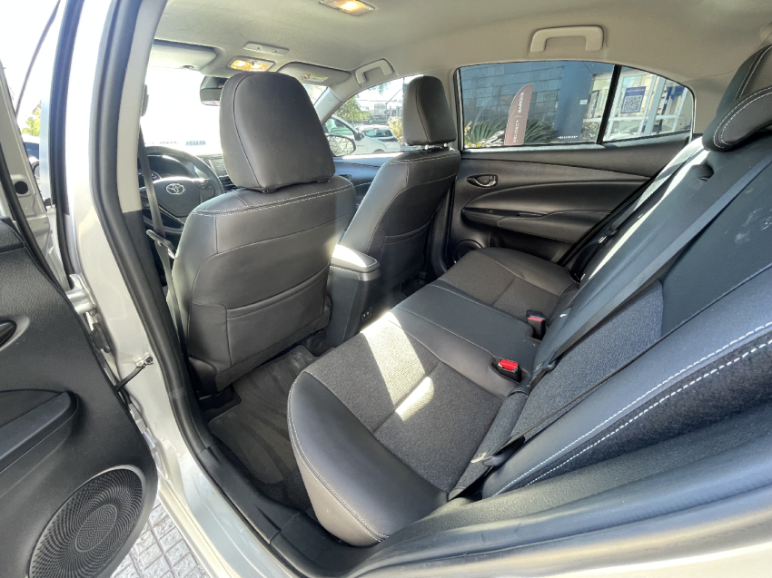 toyota yaris 1.5 16v flex sedan xs multidrive 4p automatico 2024