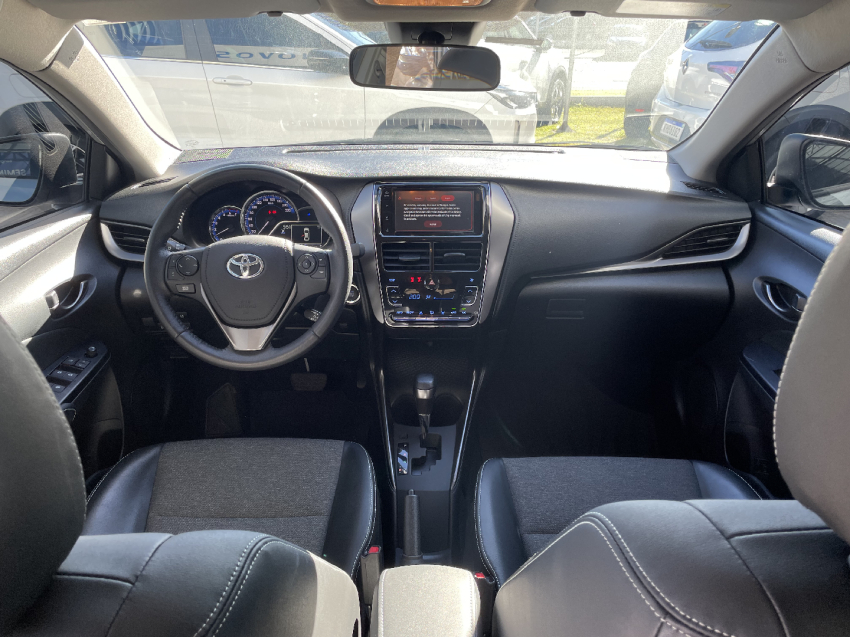 toyota yaris 1.5 16v flex sedan xs multidrive 4p automatico 2024