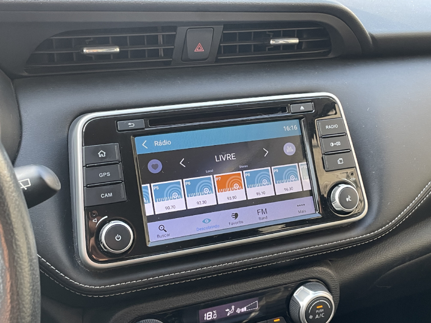 nissan kicks 1.6 16v flexstart sl 4p xtronic flex automatico 2020