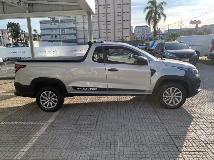 fiat strada 1.4 flex 2022