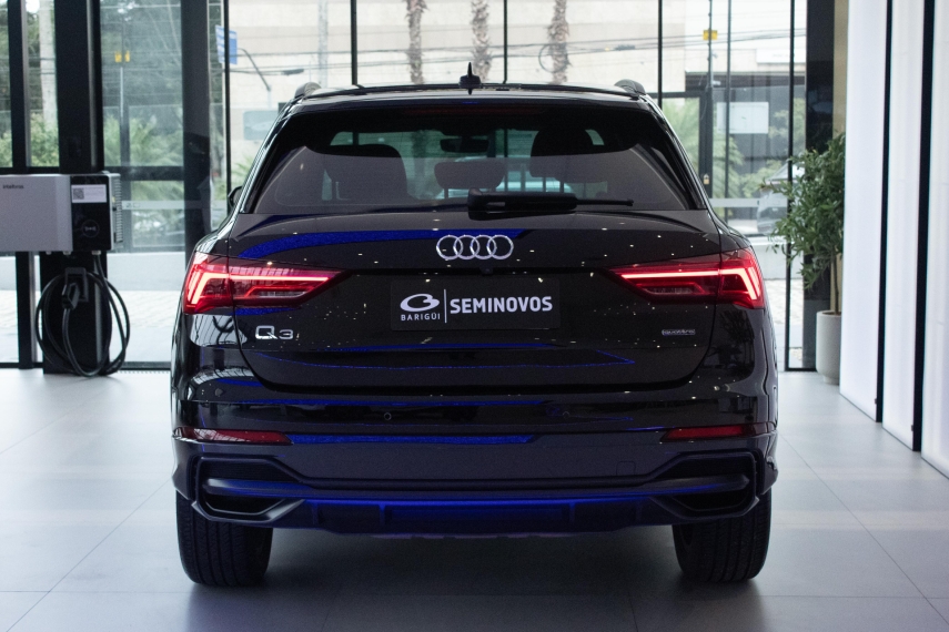 audi q3 2.0 40 tfsi gasolina performance black quattro tiptronic flex 4p automatico 2022
