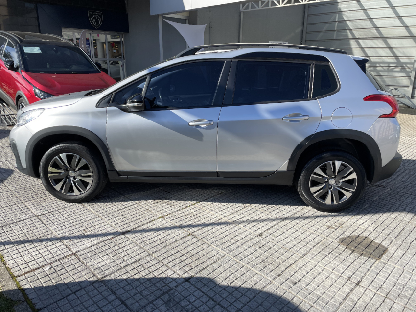peugeot 2008 1.6 16v flex griffe 4p automatico 2020