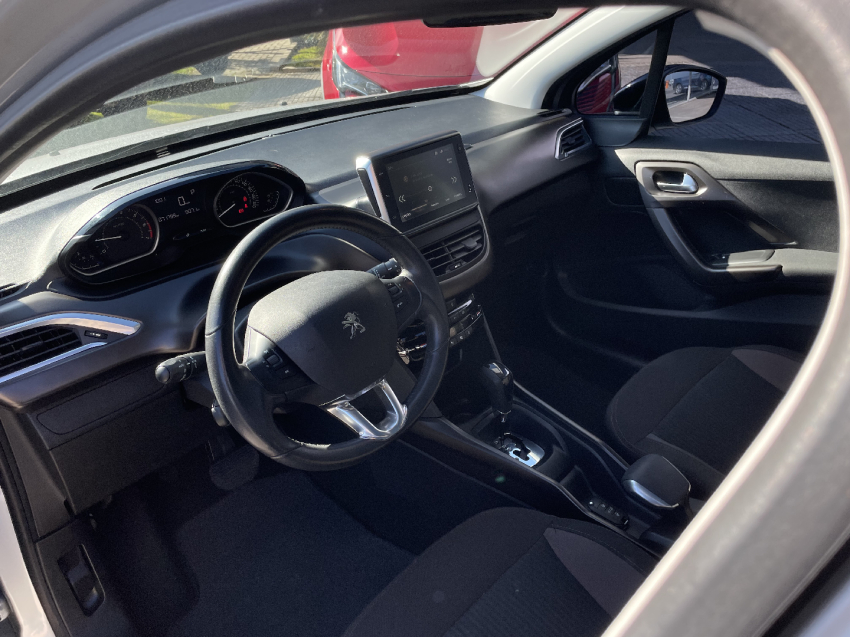 peugeot 2008 1.6 16v flex griffe 4p automatico 2020
