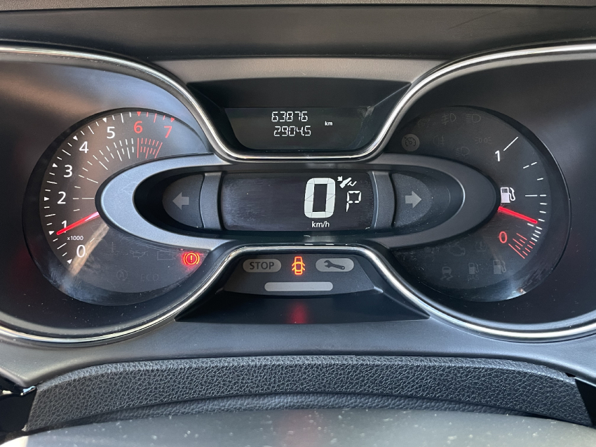 renault captur 1.3 tce flex intense x-tronic 4p automatico 2022