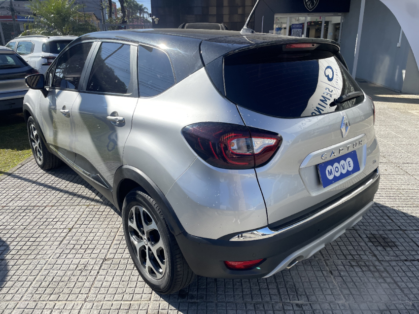 renault captur 1.3 tce flex intense x-tronic 4p automatico 2022