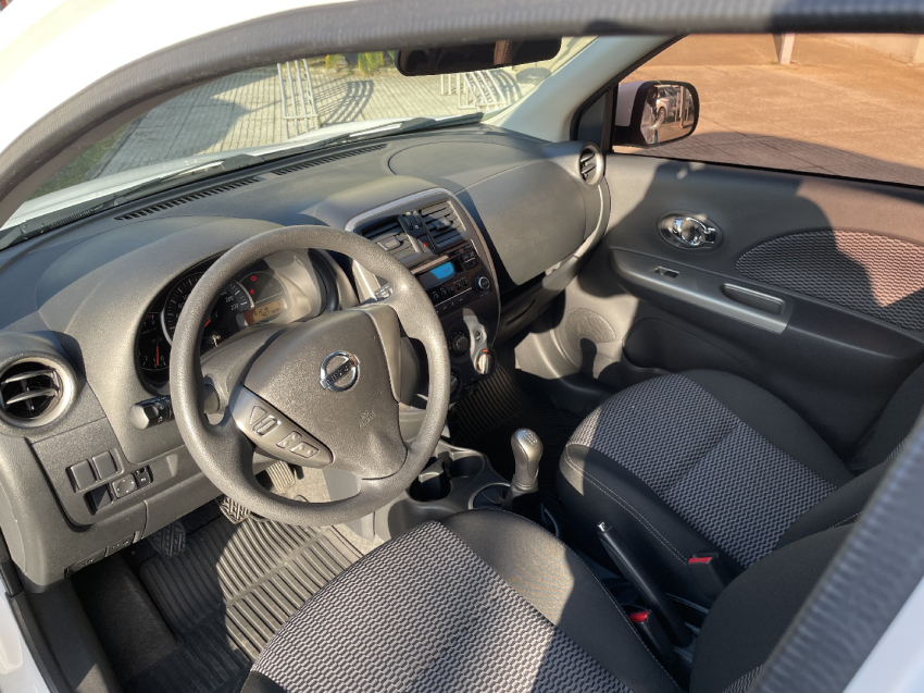 nissan march 1.0 sv 12v flex 4p manual 2016