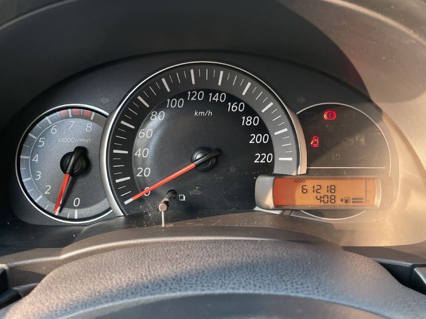 nissan march 1.0 sv 12v flex 4p manual 2016