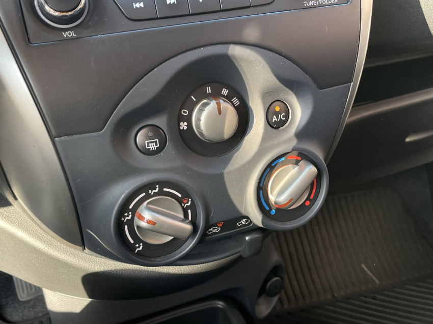 nissan march 1.0 sv 12v flex 4p manual 2016