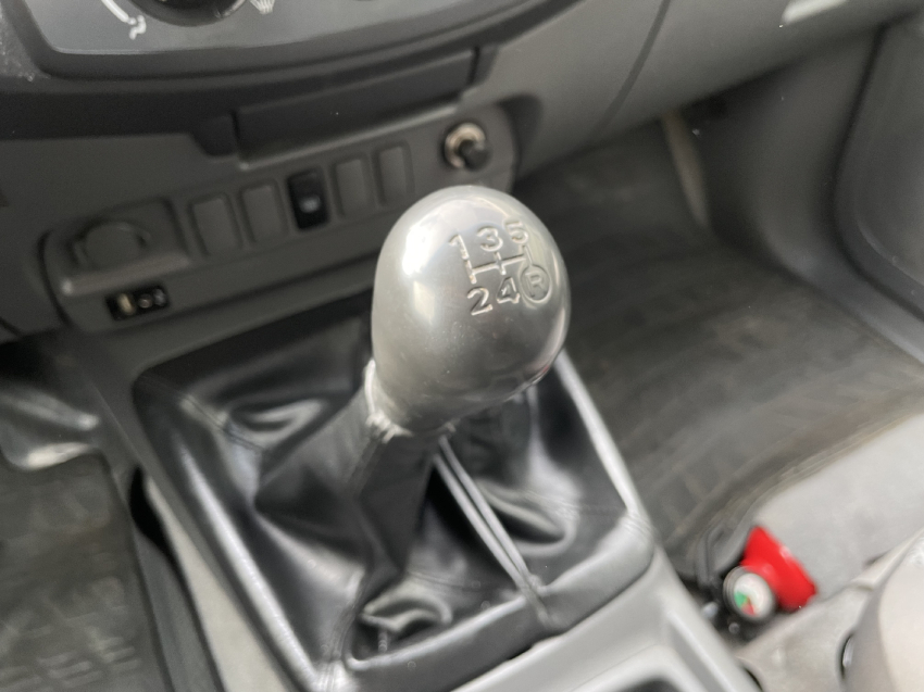 toyota hilux 2.7 std 4x4 cd 16v flex 4p manual 2013