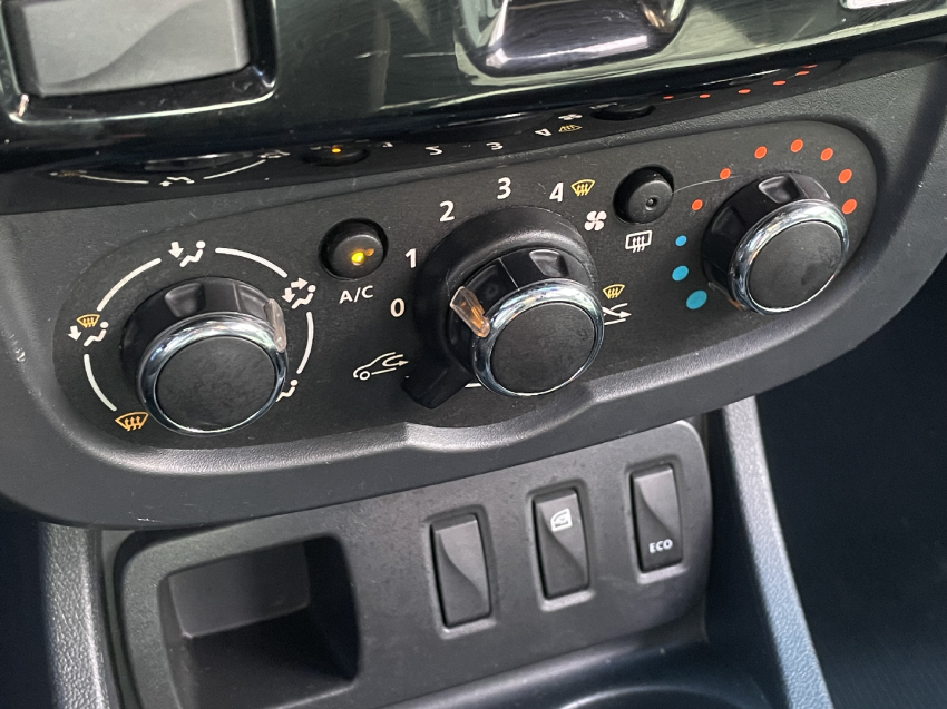 renault duster 1.6 16v sce flex dynamique manual 4p 2018