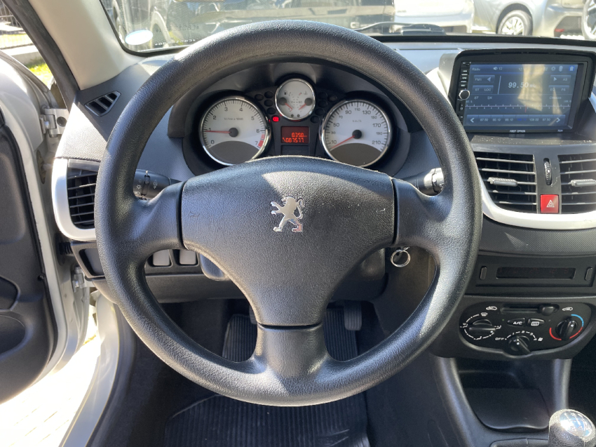 peugeot 207 1.4 xr 8v flex 2p manual 2012