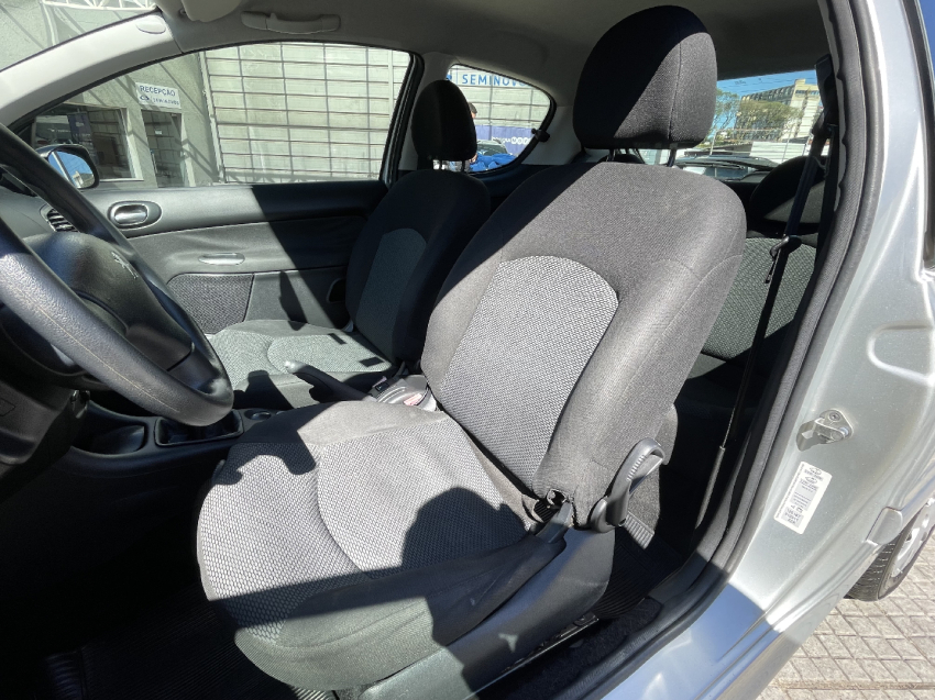 peugeot 207 1.4 xr 8v flex 2p manual 2012