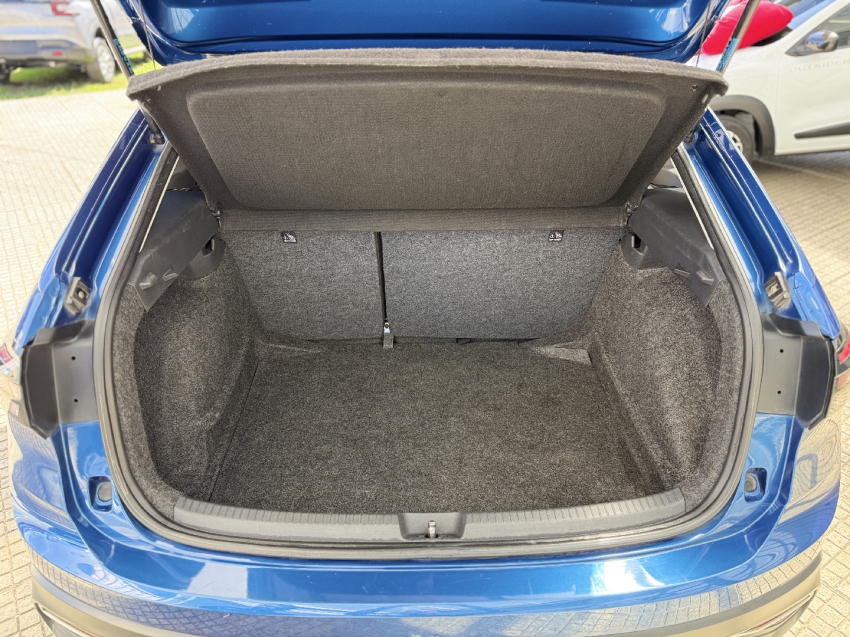 volkswagen nivus 1.0 200 tsi total flex comfortline automatico 4p 2023