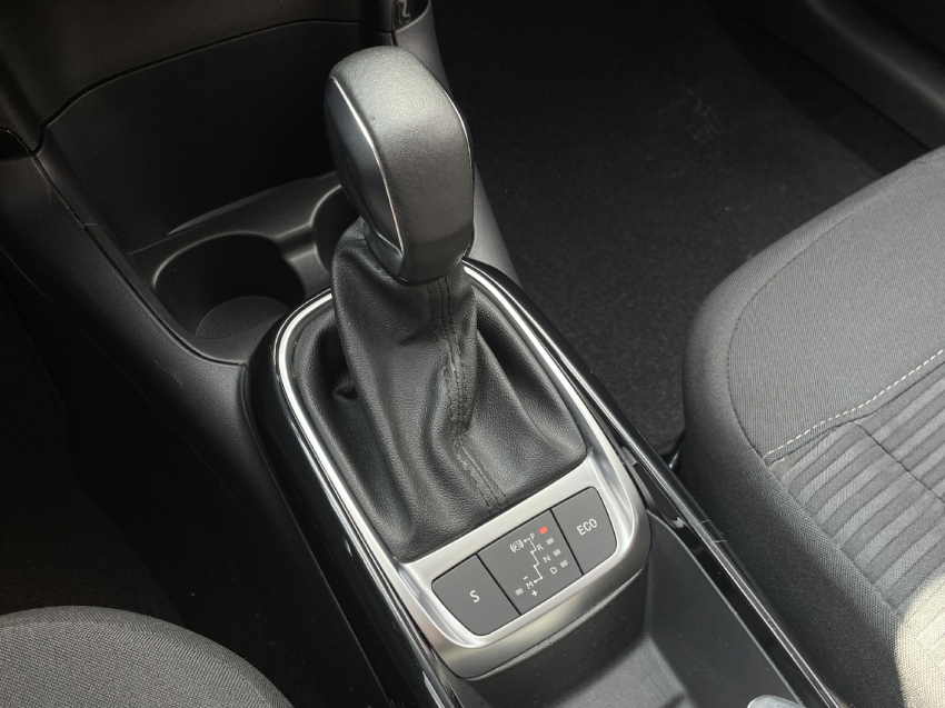 citroen c4 cactus 1.6 vti 120 flex feel business eat6 4p automatico 2020