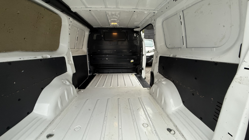 citroen jumpy 1.5 bluehdi diesel cargo manual 4p 2023