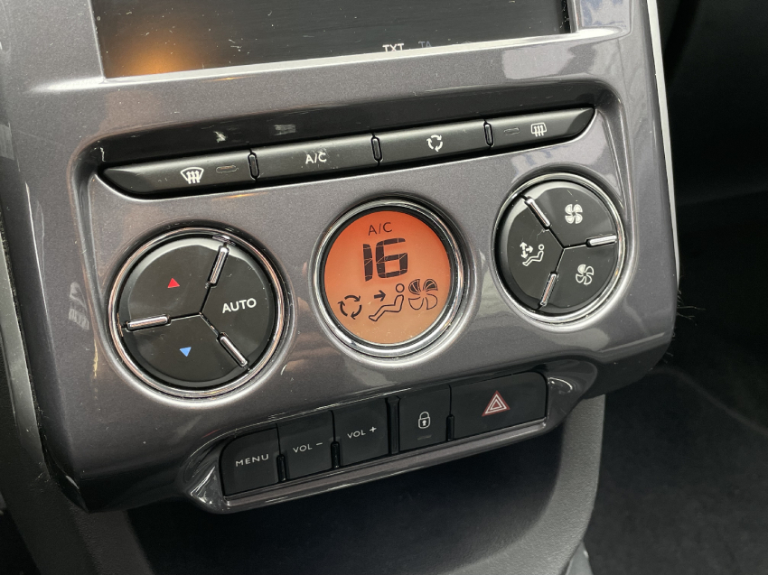 citroen c3 1.6 vti 120 flex attraction eat6 4p manual 2018