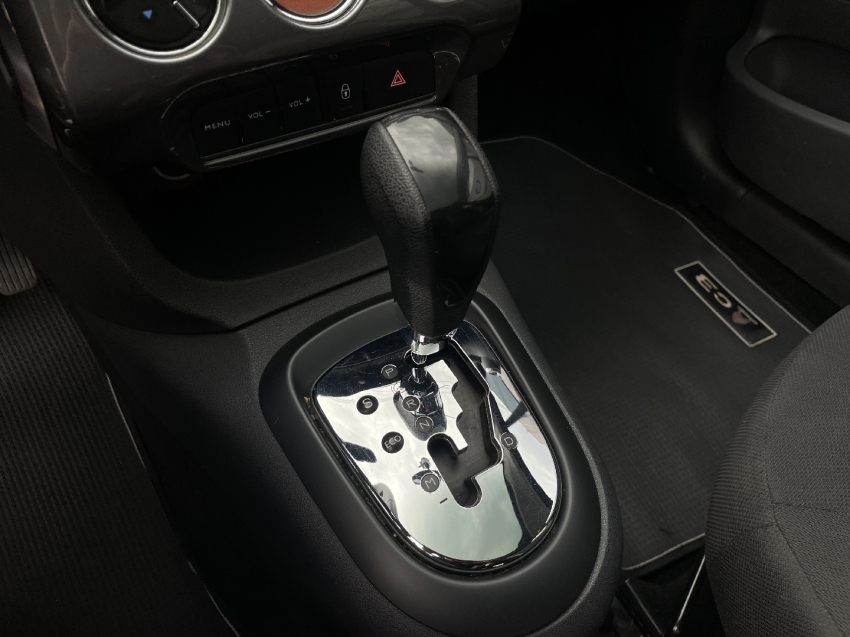 citroen c3 1.6 vti 120 flex tendance eat6 4p automatico 2018