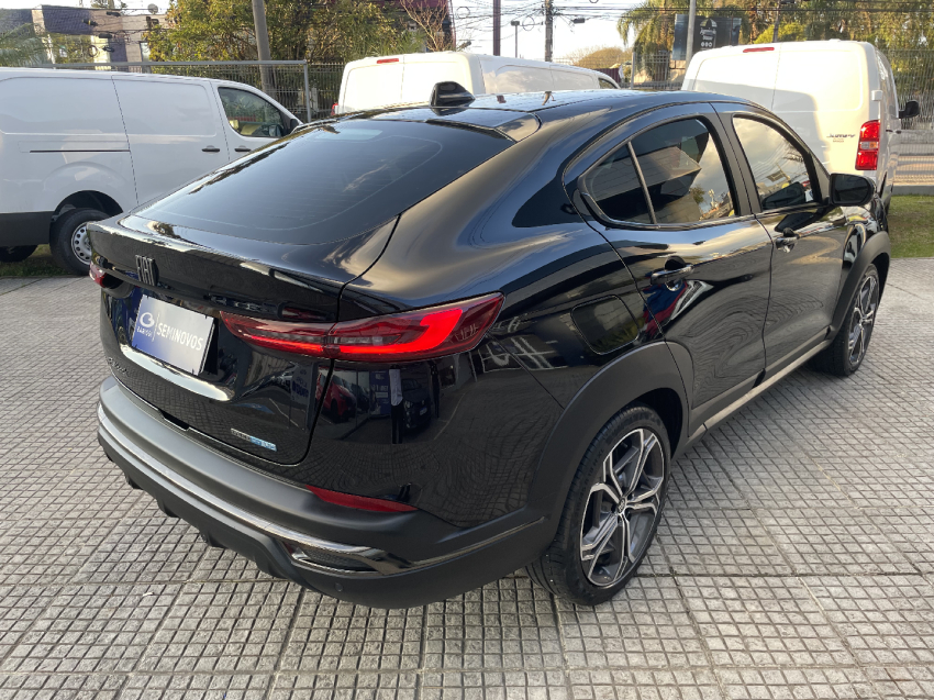 fiat fastback 1.0 turbo 200 hybrid impetus cvt hibrido 4p automatico 2025