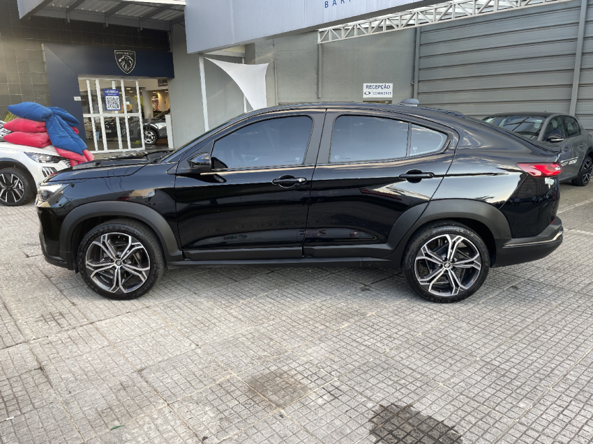 fiat fastback 1.0 turbo 200 hybrid impetus cvt hibrido 4p automatico 2025