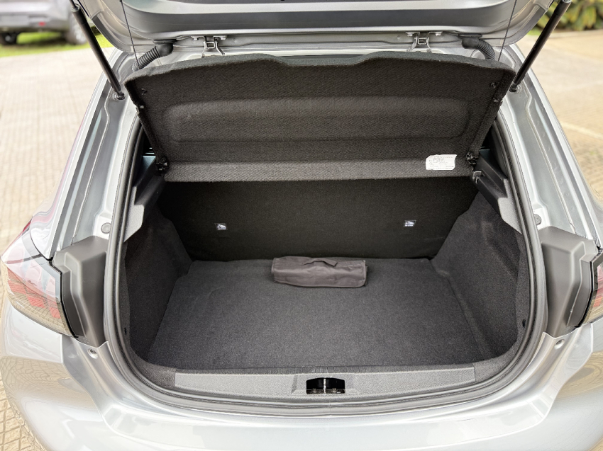 peugeot 208 1.0 firefly flex style manual 4p 202418