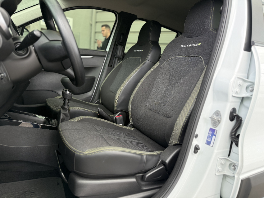 renault kwid 1.0 12v sce flex outsider manual 4p 2023