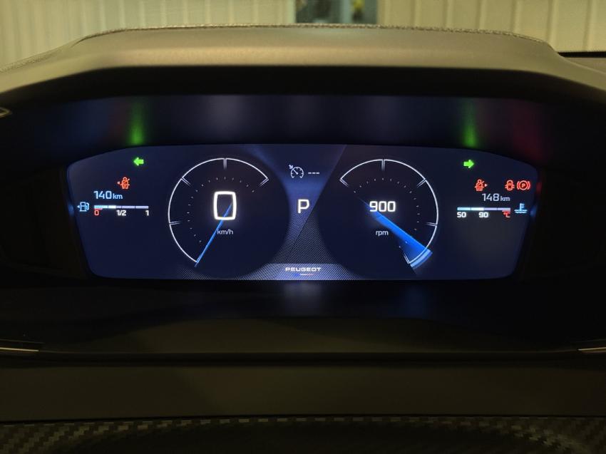 peugeot 208 1.0 turbo 200 flex allure cvt 4p automatico 2025