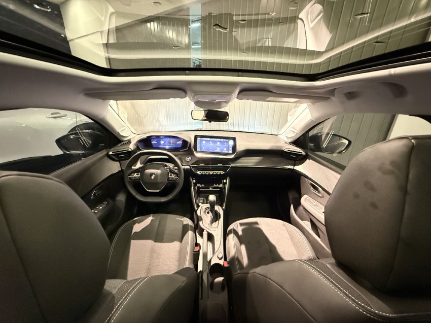 peugeot 208 1.0 turbo 200 flex allure cvt 4p automatico 2025