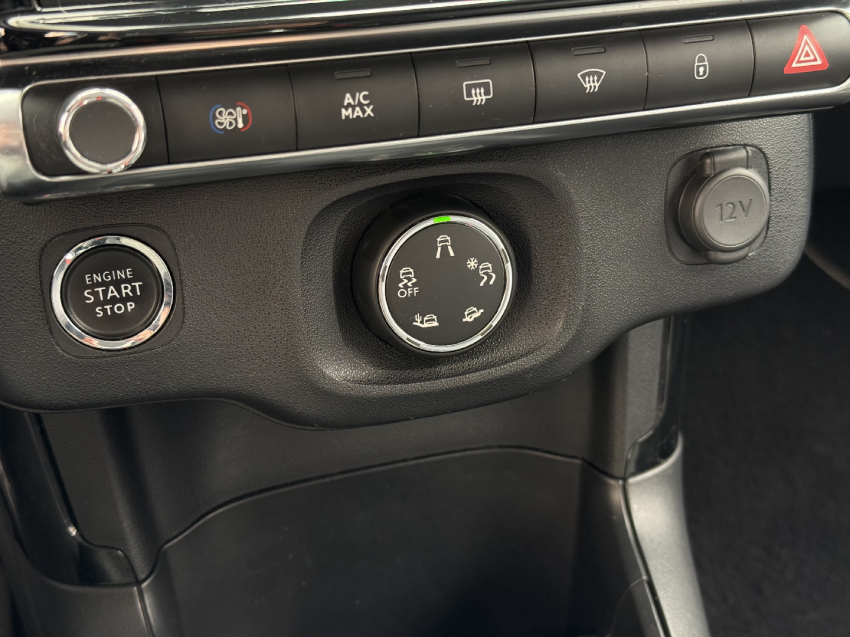 citroen c4 cactus 1.6 thp flex shine pack eat6 4p automatico 2019