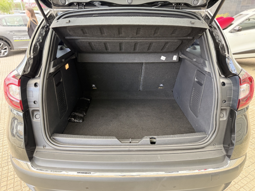 renault captur 1.6 16v sce flex bose x-tronic 4p automatico 2021