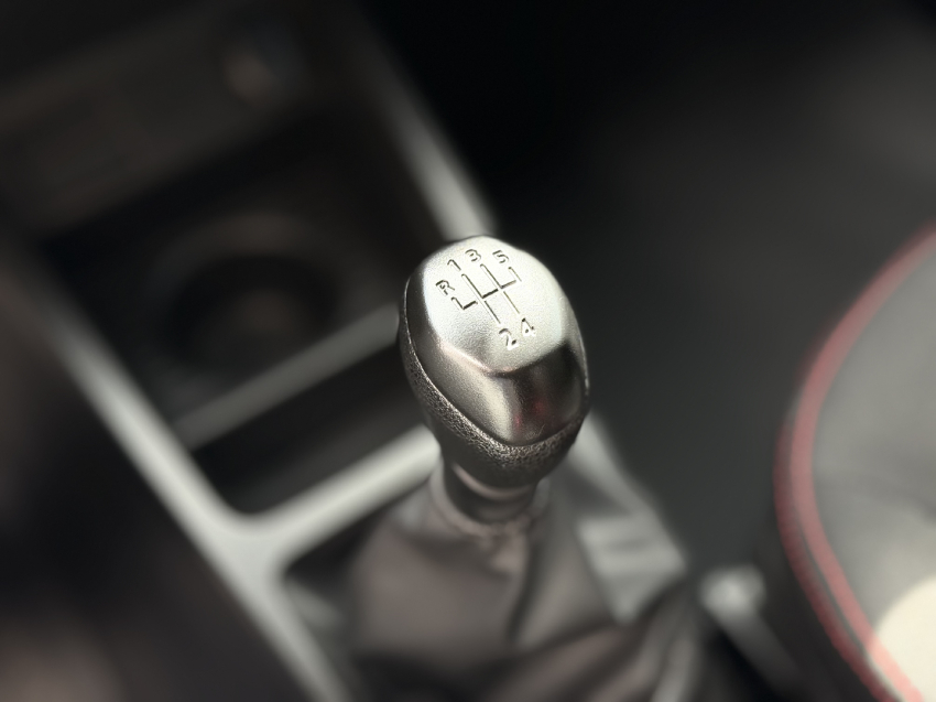 renault kwid 1.0 12v sce flex zen manual 4p 202515