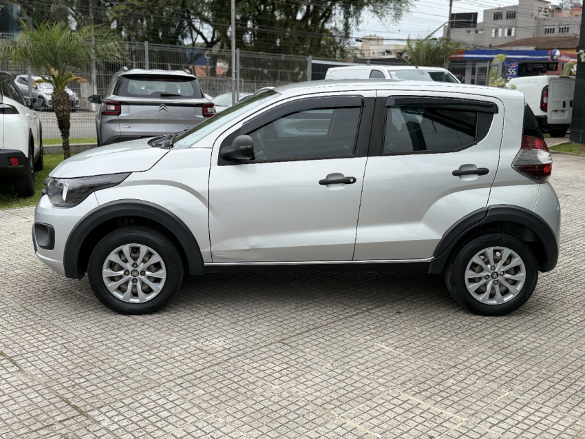 fiat mobi 1.0 evo flex like. manual 4p 20221