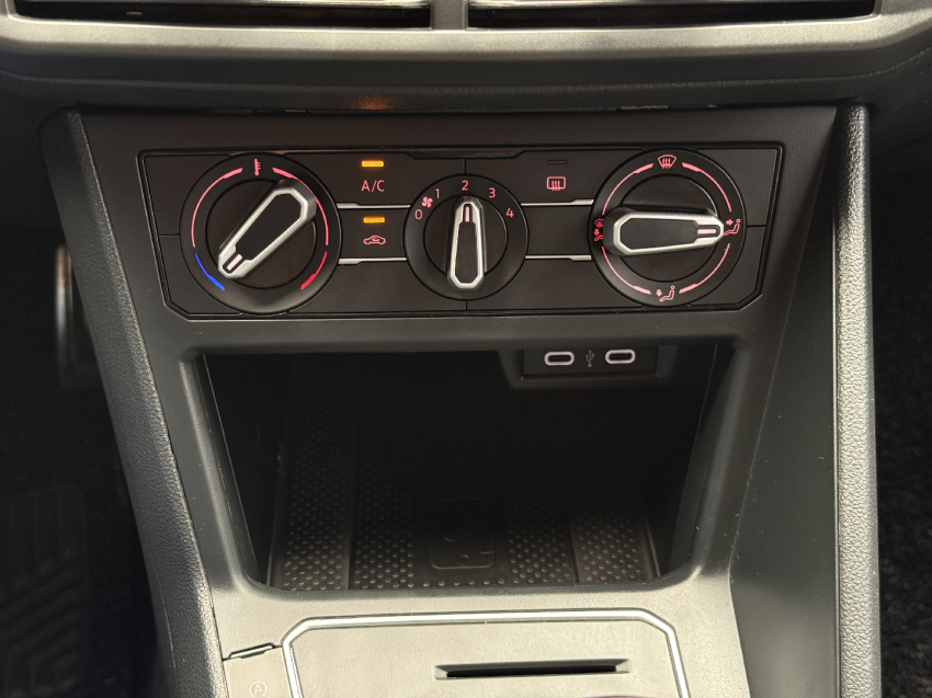 volkswagen nivus 1.0 200 tsi total flex comfortline automatico 4p 202316