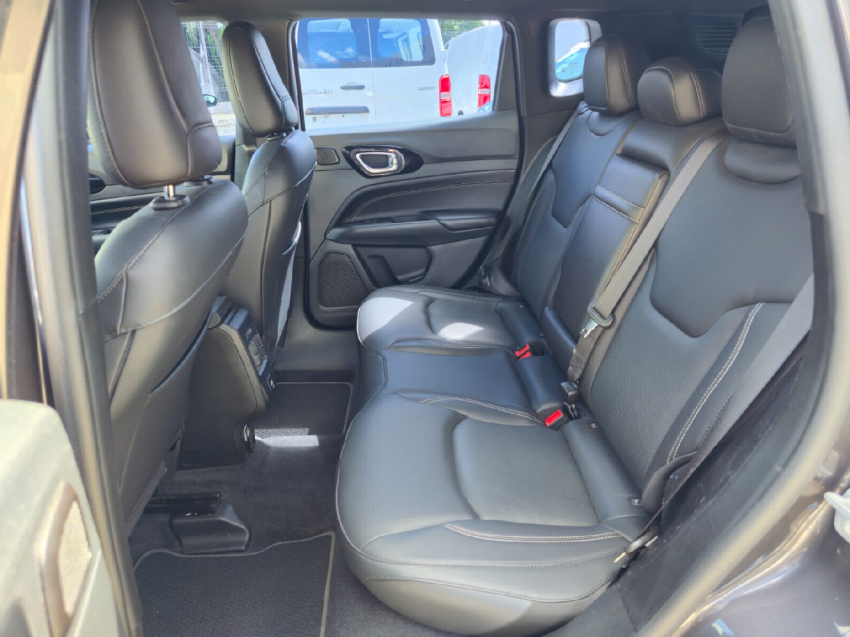 jeep compass 1.3 t270 turbo flex longitude at6 4p automatico 20228