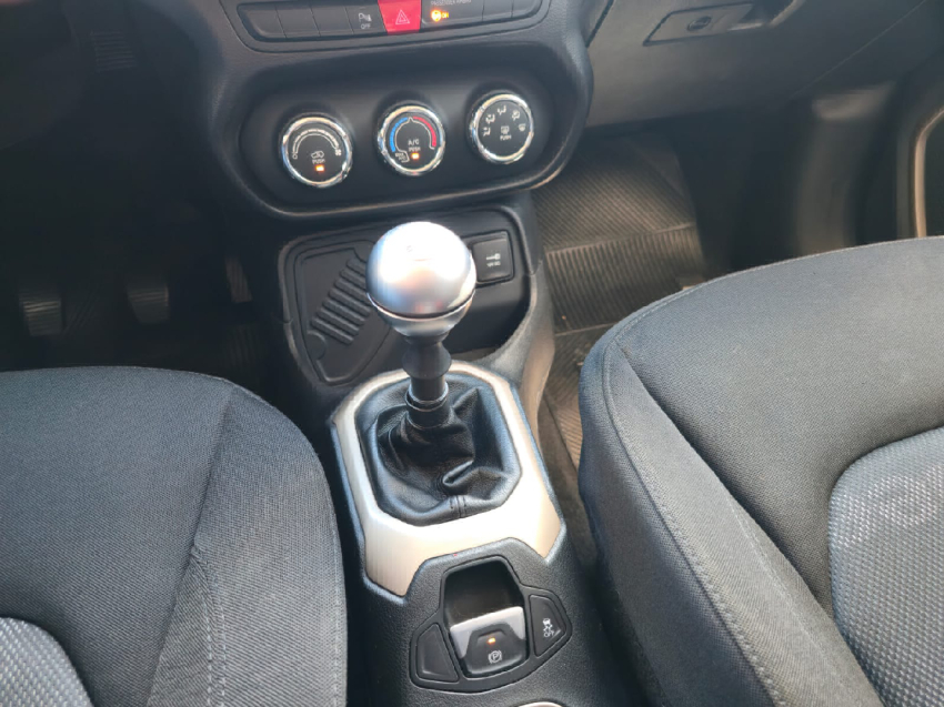 jeep renegade 1.8 16v flex sport 4p manual 201615