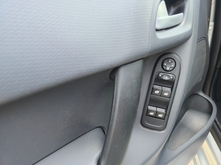 citroen c3 1.5 attraction 8v flex 4p manual 201714