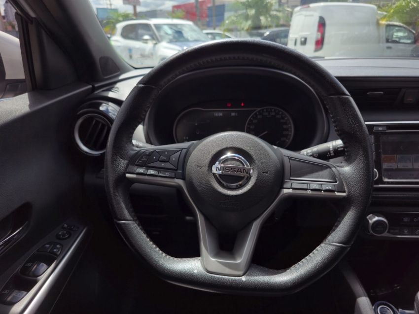 nissan kicks 1.6 16v flexstart sl 4p xtronic flex automatico 20198