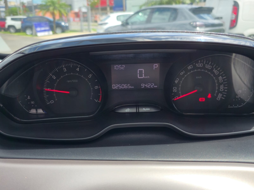 peugeot 2008 1.0 turbo 200 flex allure cvt 1.6 4p automatico 202411