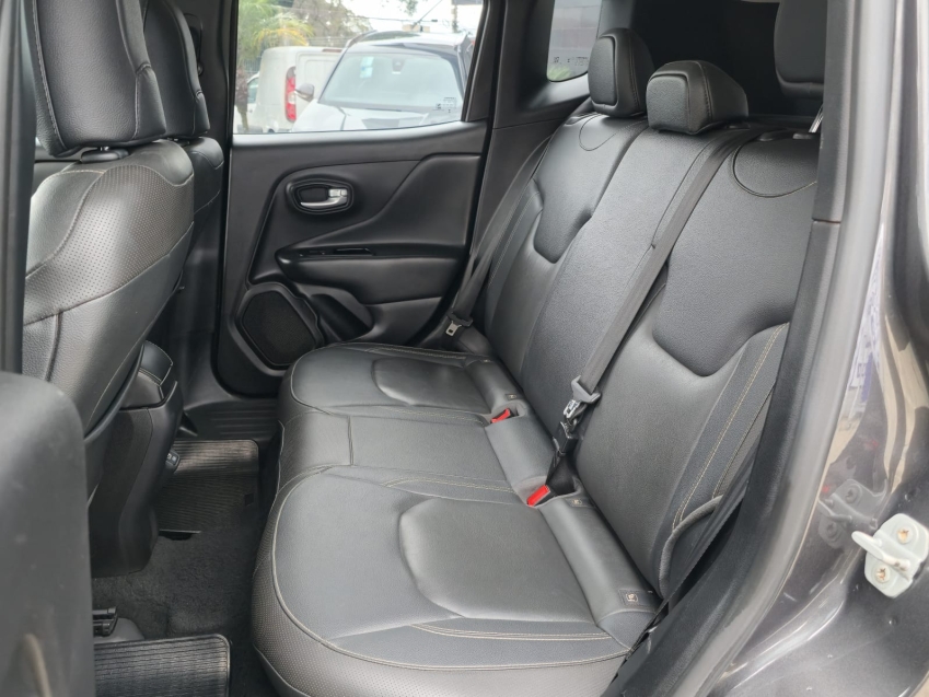 jeep renegade 1.3 t270 turbo flex longitude at6 4p automatico 202313