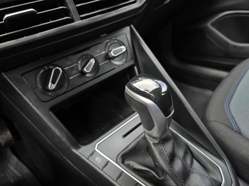 volkswagen nivus 1.0 200 tsi total flex comfortline automatico 9.9 4p 202413