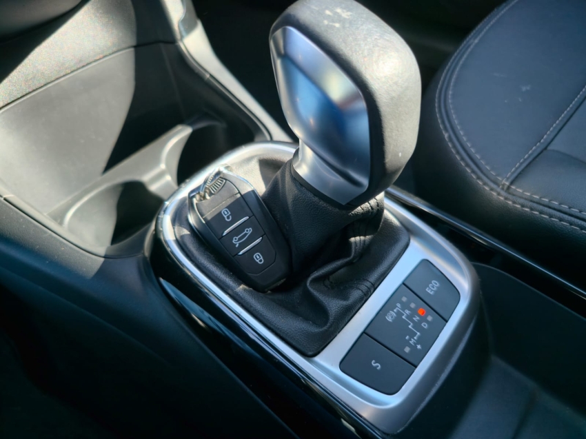 citroen c4 cactus 1.6 vti 120 flex shine eat6 4p automatico 202217