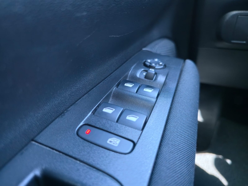 citroen c4 cactus 1.6 vti 120 flex shine eat6 4p automatico 202216