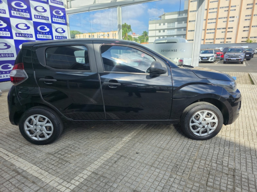 fiat mobi 1.0 evo flex like. manual 4p 20201