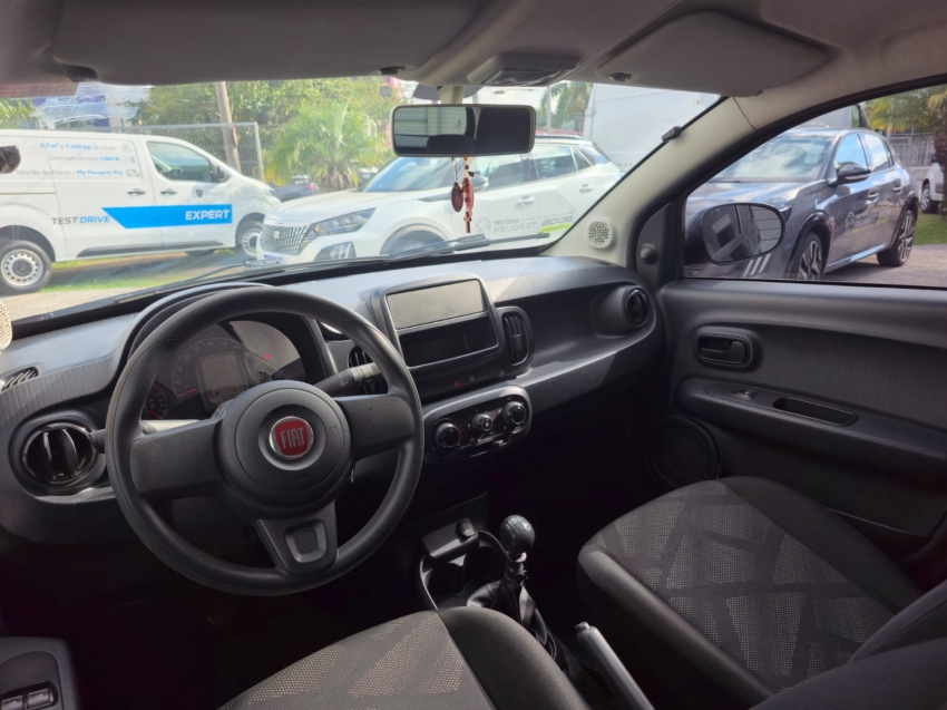 fiat mobi 1.0 evo flex like. manual 4p 20207