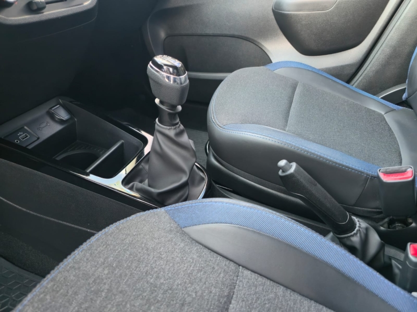 renault kwid 1.0 12v sce flex intense manual 4p 202412