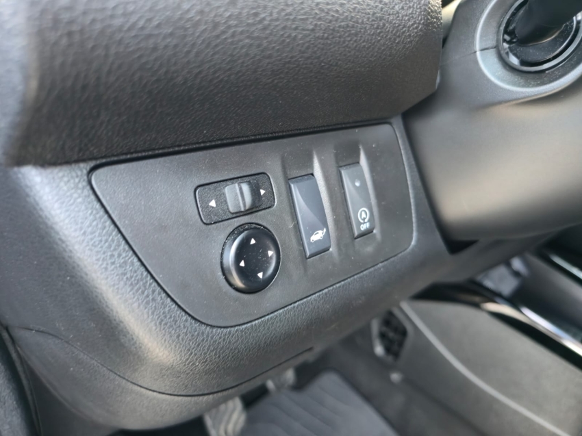 renault kwid 1.0 12v sce flex intense manual 4p 202415