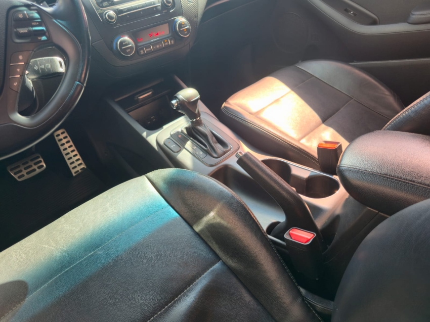 kia cerato 1.6 sx 16v flex 4p automatico 201616