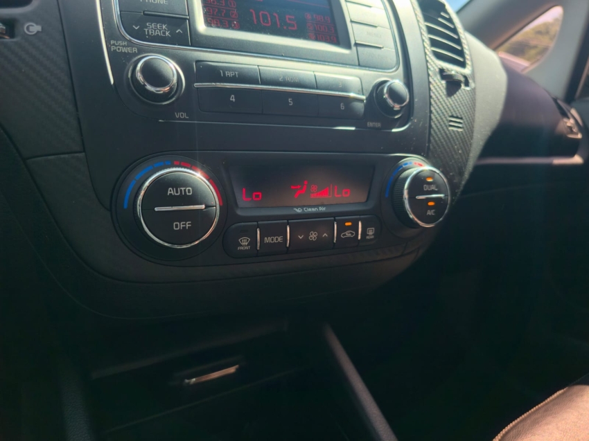 kia cerato 1.6 sx 16v flex 4p automatico 201615