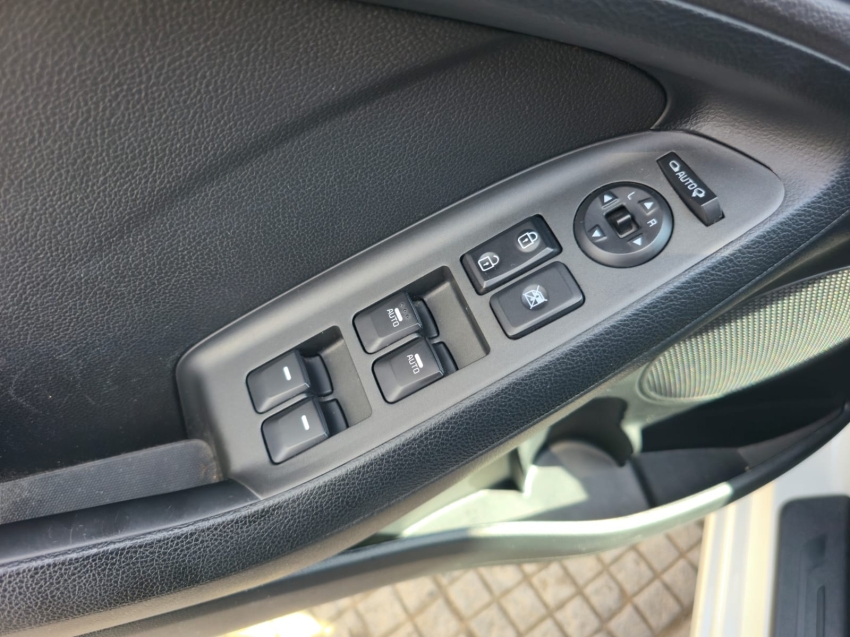 kia cerato 1.6 sx 16v flex 4p automatico 201611