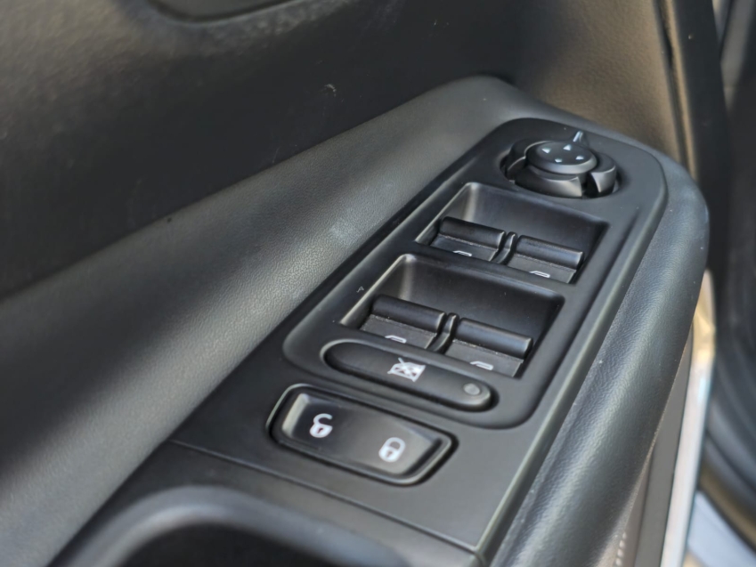 jeep renegade 1.3 t270 turbo flex longitude at6 4p automatico 202215